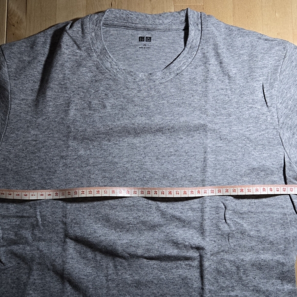 Uniqlo long T - Picture 4 of 4